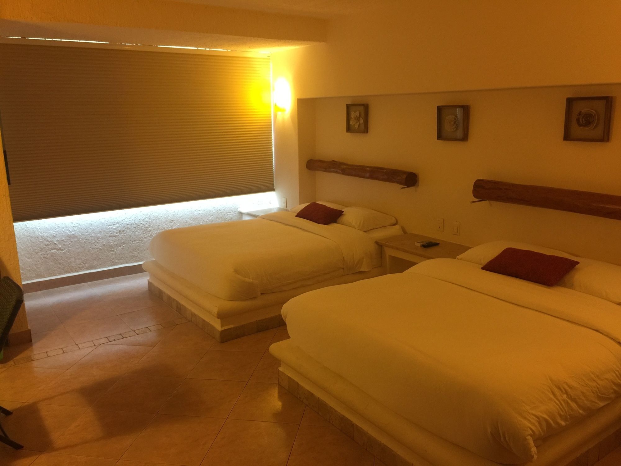 Rodero By Solymar Beach Front Condos In Hotel Zone Cancun Exterior photo